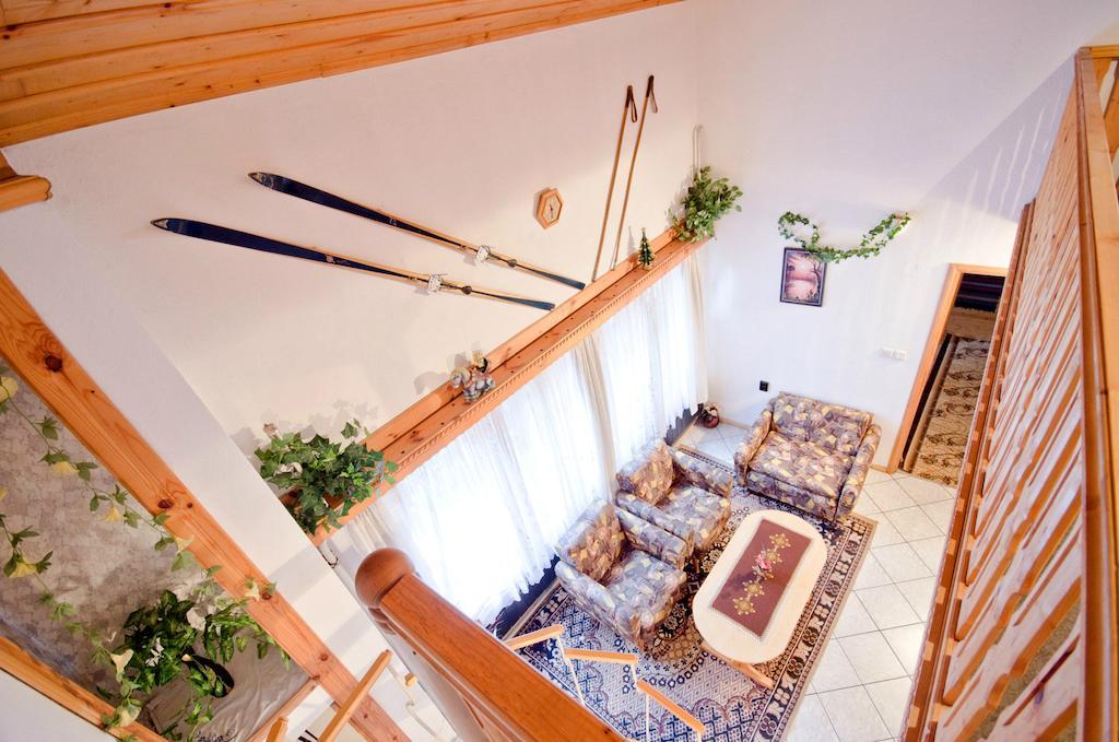 Palyongov Guest House チェペラレ 部屋 写真